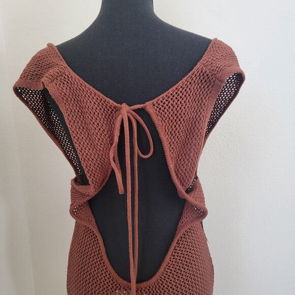 Urban Outfitters Brown Sunny Backless Crochet Dress Knit Swim Cover-Up Small NWT - Picture 9 of 16